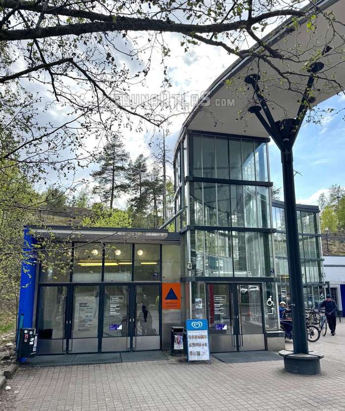 Itäkeskus Swimming Hall