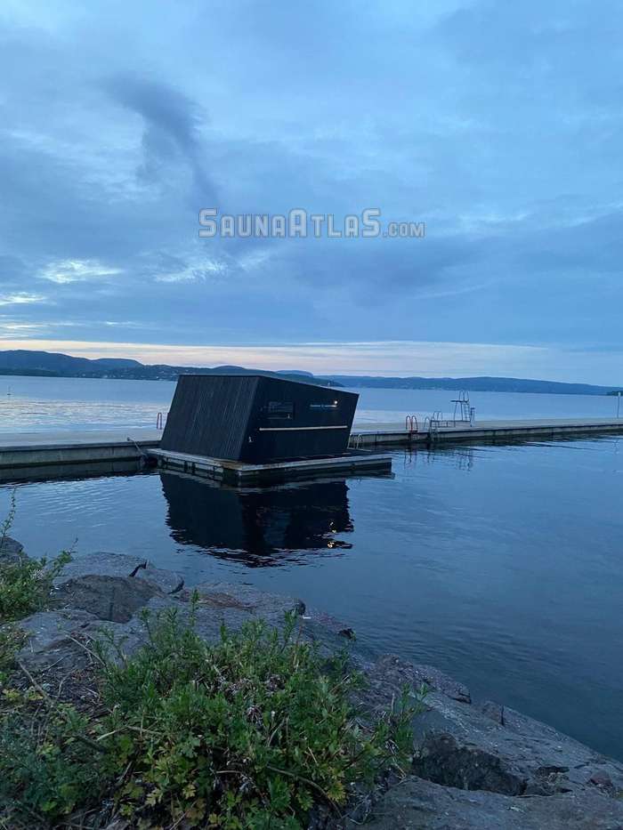 Holmestrand Fjordbadstu