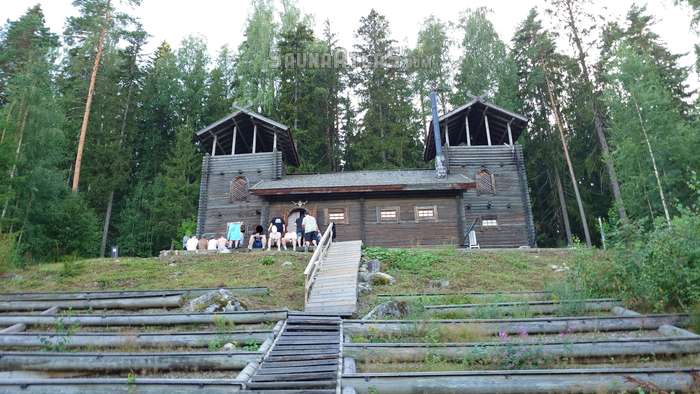 Leppäniemen hirsihuvilat