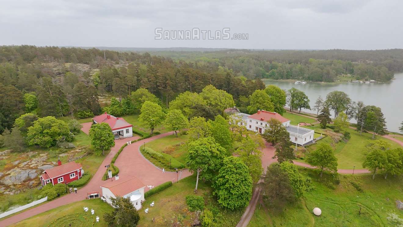 Söderlångvik Manor