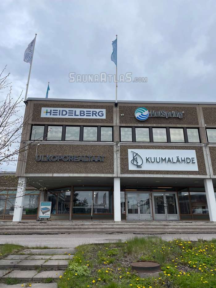 Kuumalähde - ulkoporealtaat