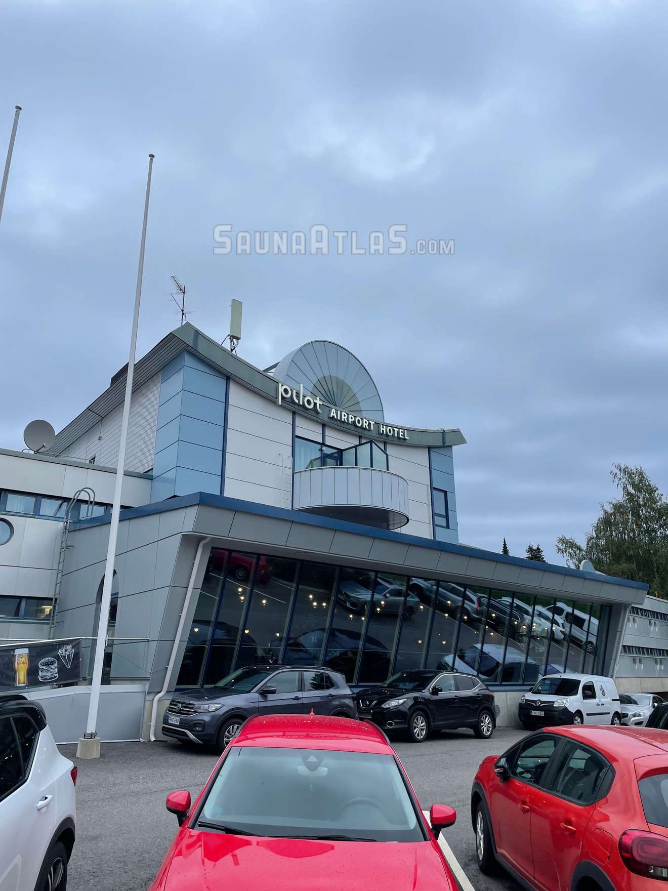 Pilot Airport Hotel