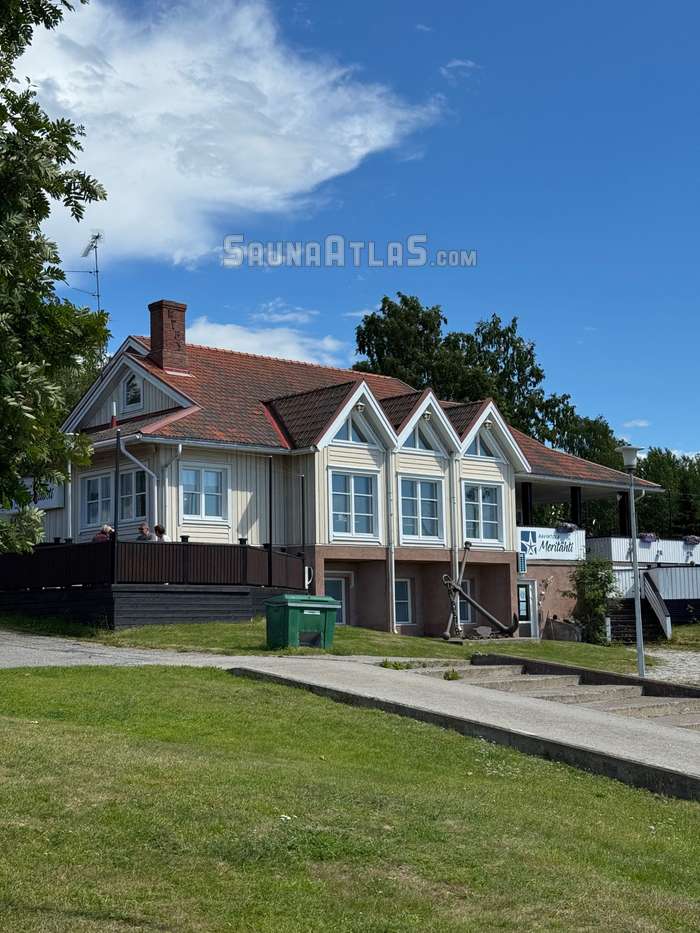 Kemin Työväen Pursiseuran paviljonki