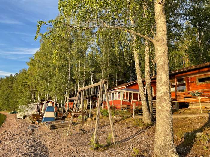 Hinkanrannan saunat