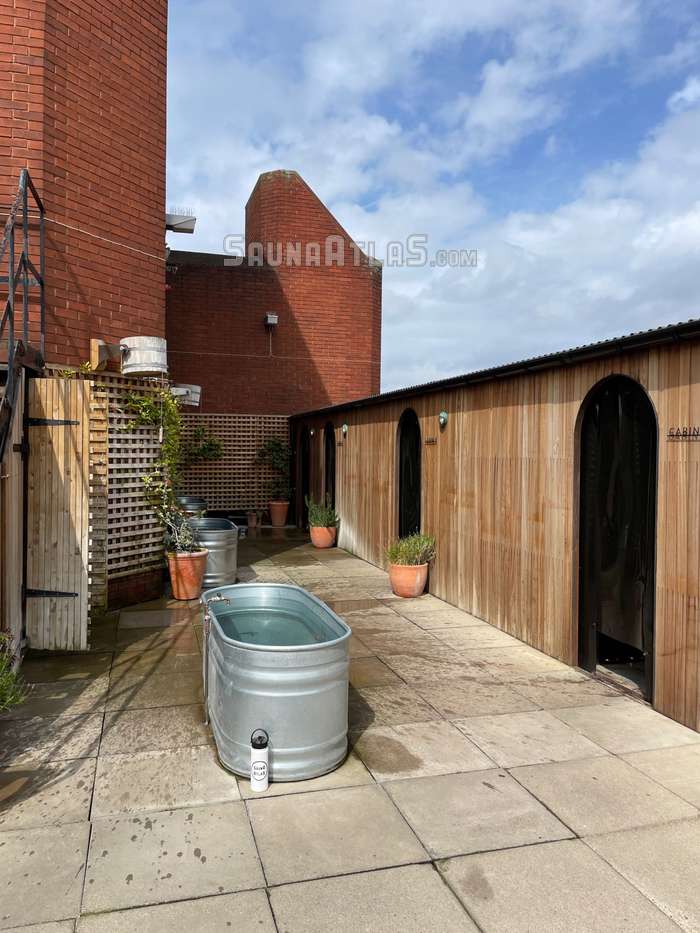 Rooftop Saunas, Brixton