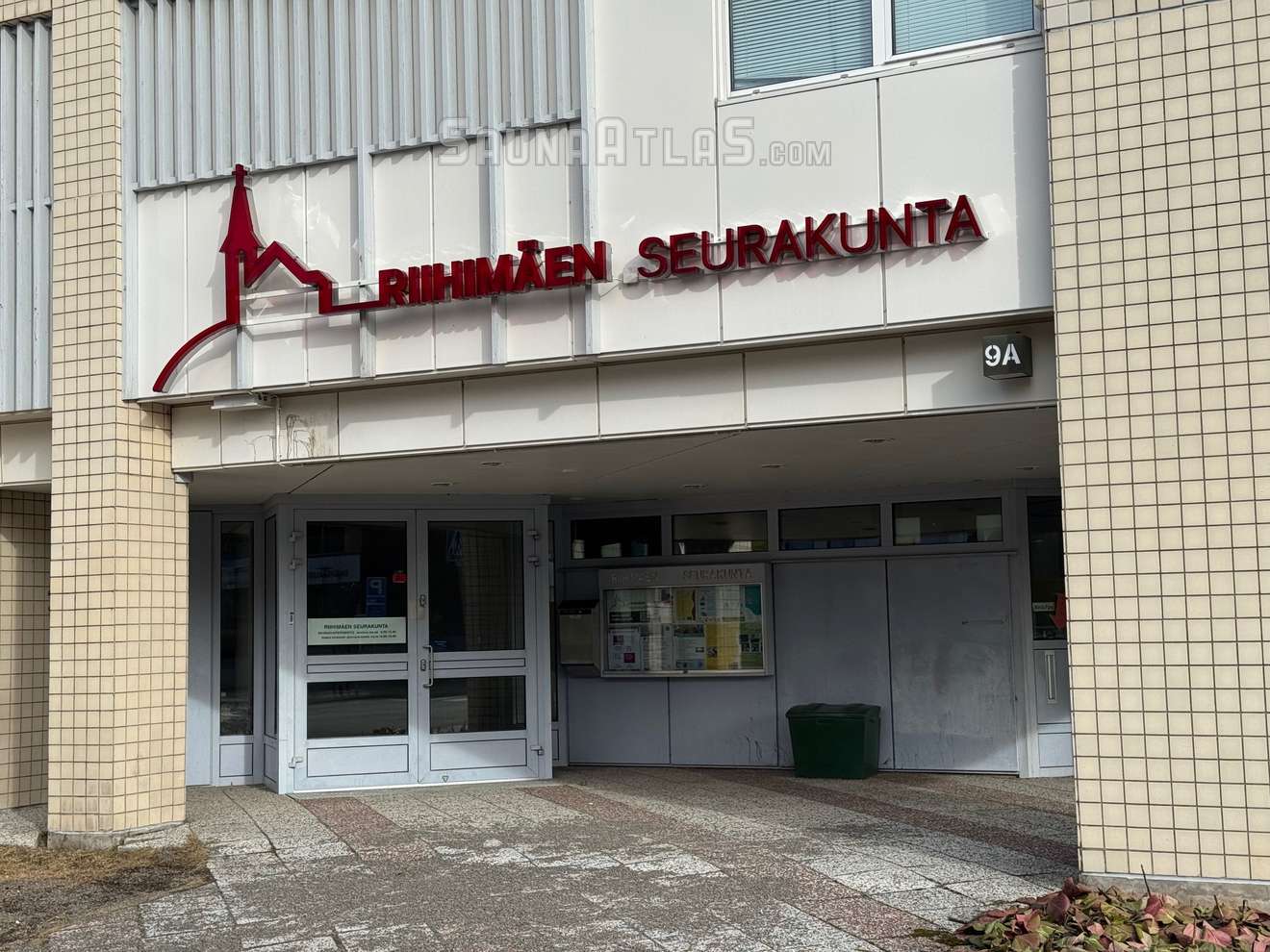 Riihimäen seurakunnan virastotalon takkahuone
