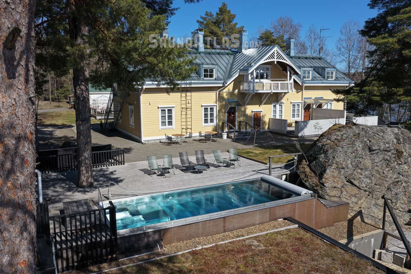 Ilola Inn