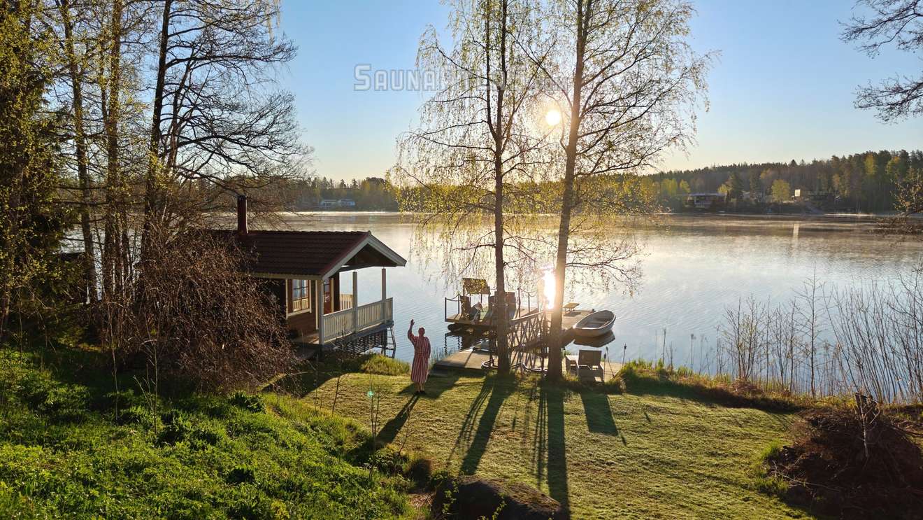 Lake-Side Private Sauna in Veikkola