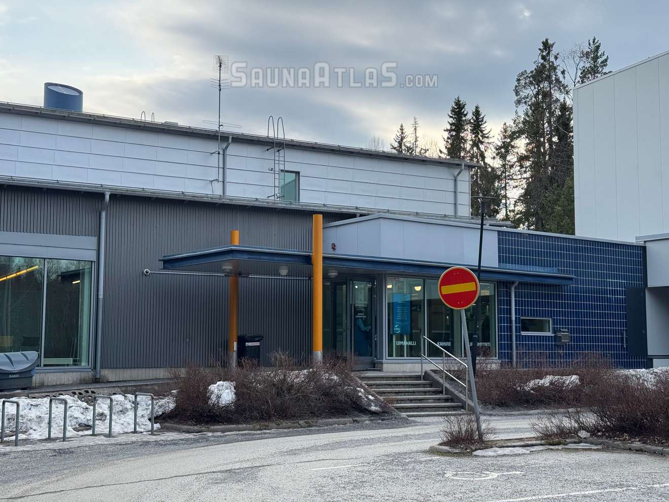 Tesoma Swimming Hall