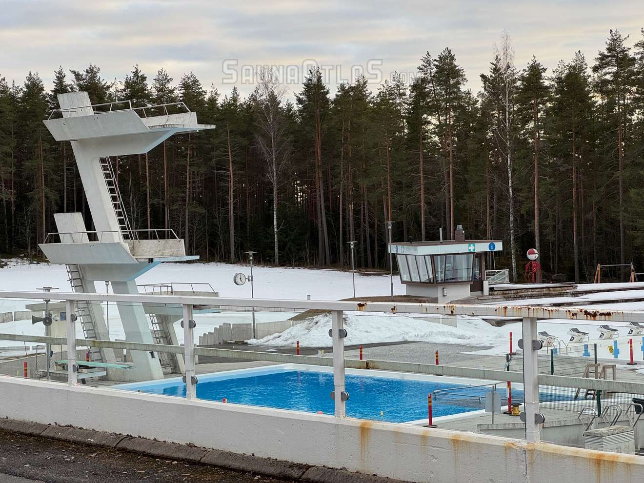Sveitsi Swimming Pool