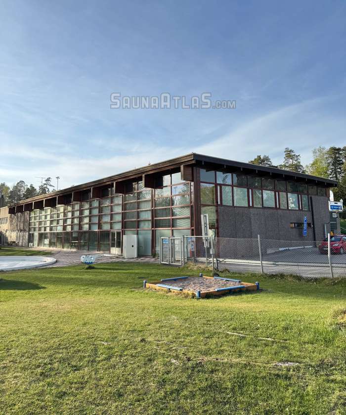Kauniaisten uimahalli