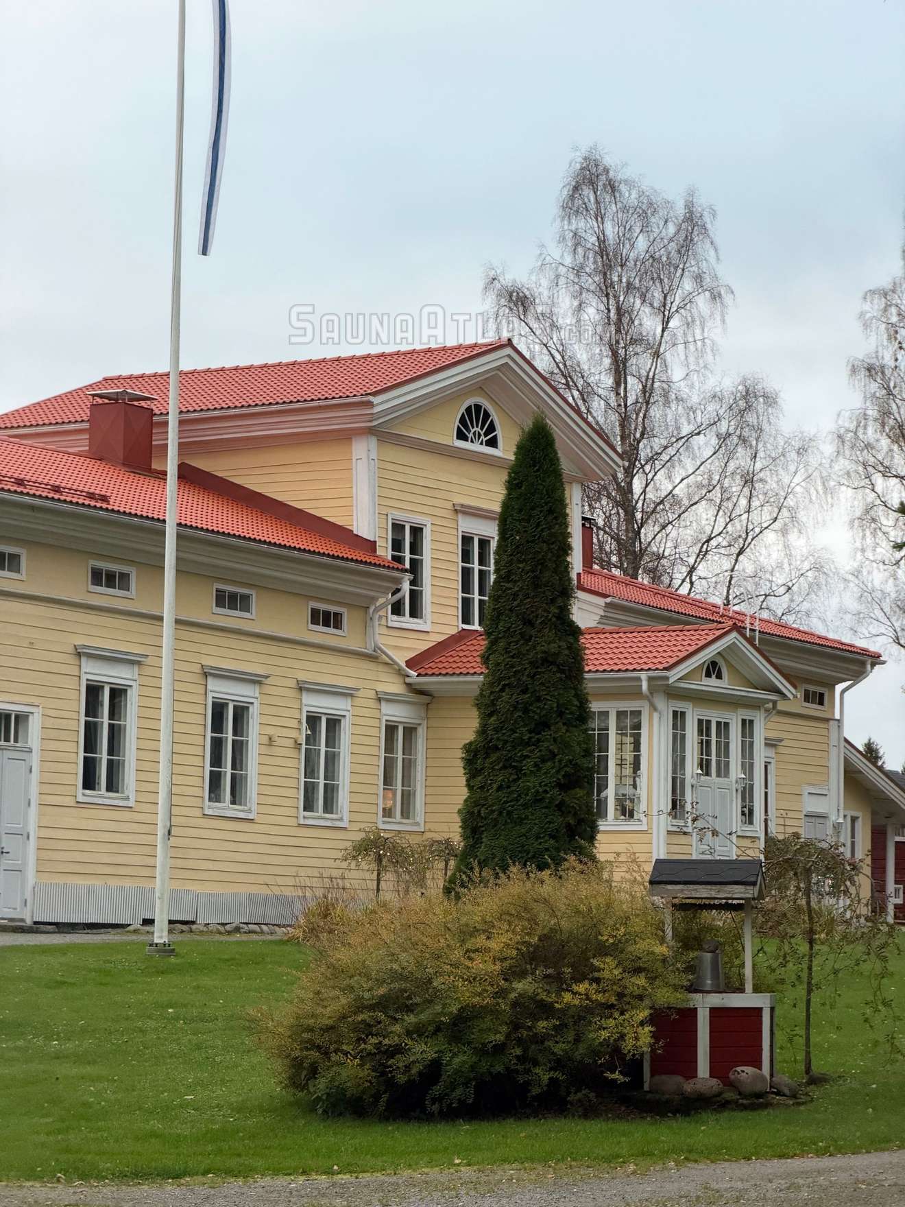 Tuomisto Manor
