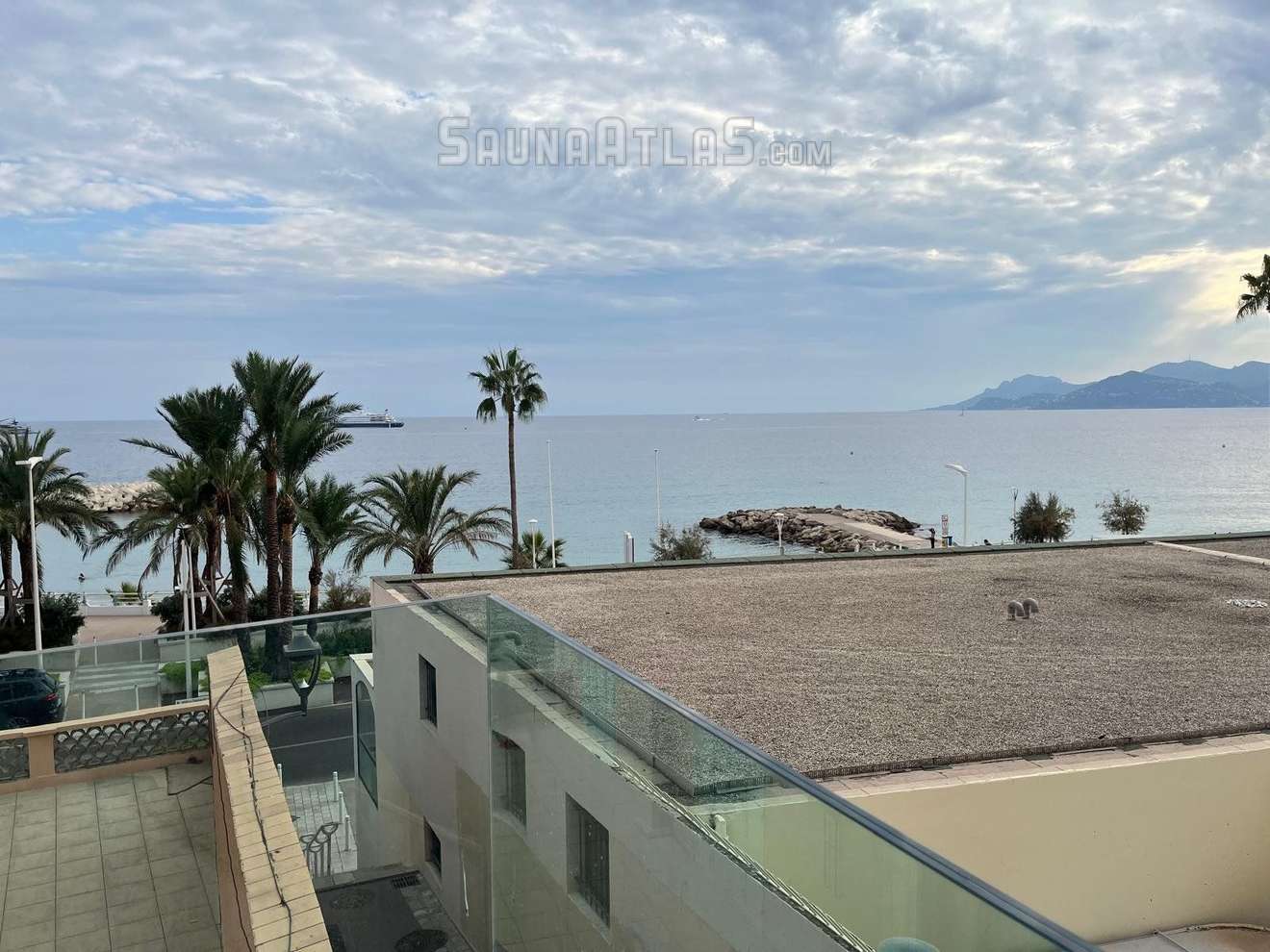 Canopy by Hilton Cannes