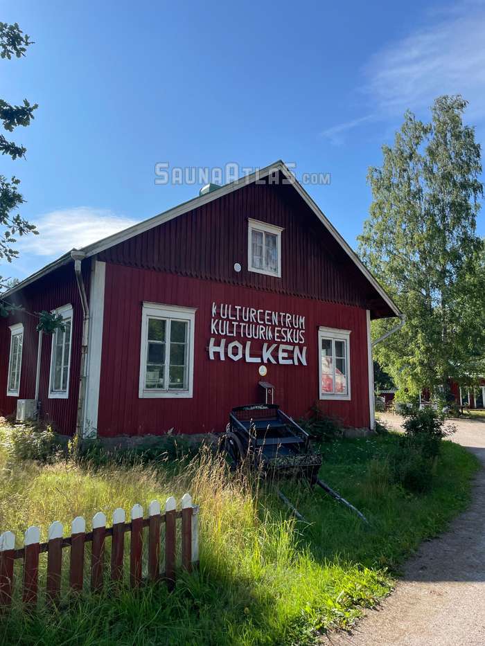 Cirkus hostel Holken