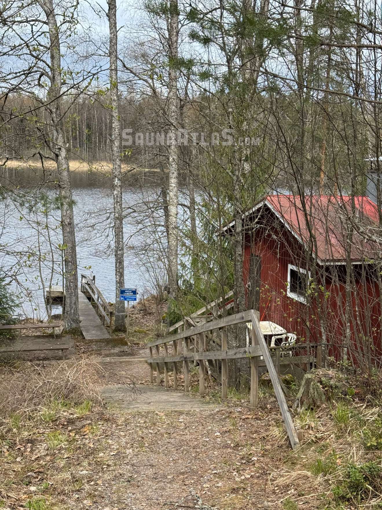 Metsäniemen rantasauna