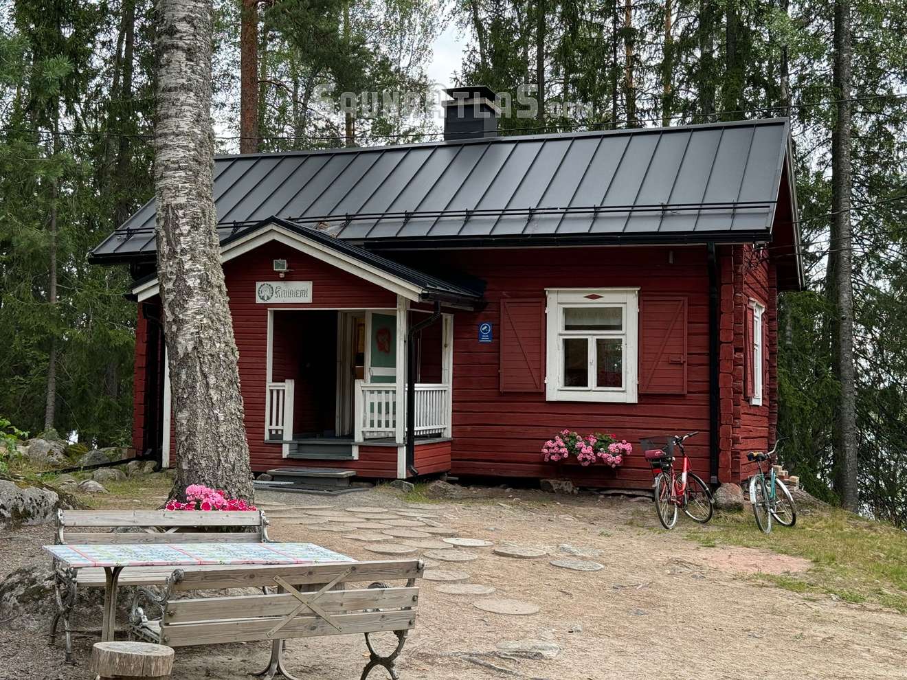 Kiviniemi Summer Cabin