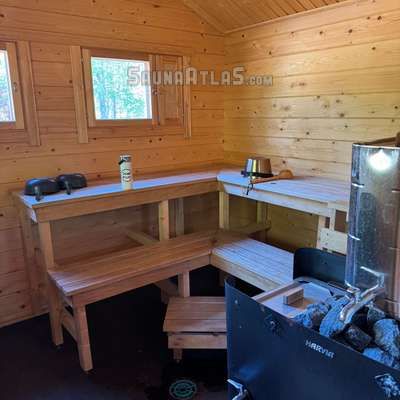 Iin Metsästysyhdistyksen maja ja sauna
