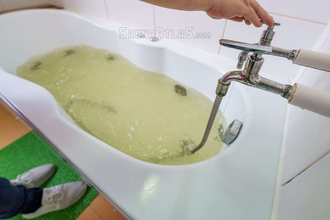 Hătuica Mineral Water Bath Center