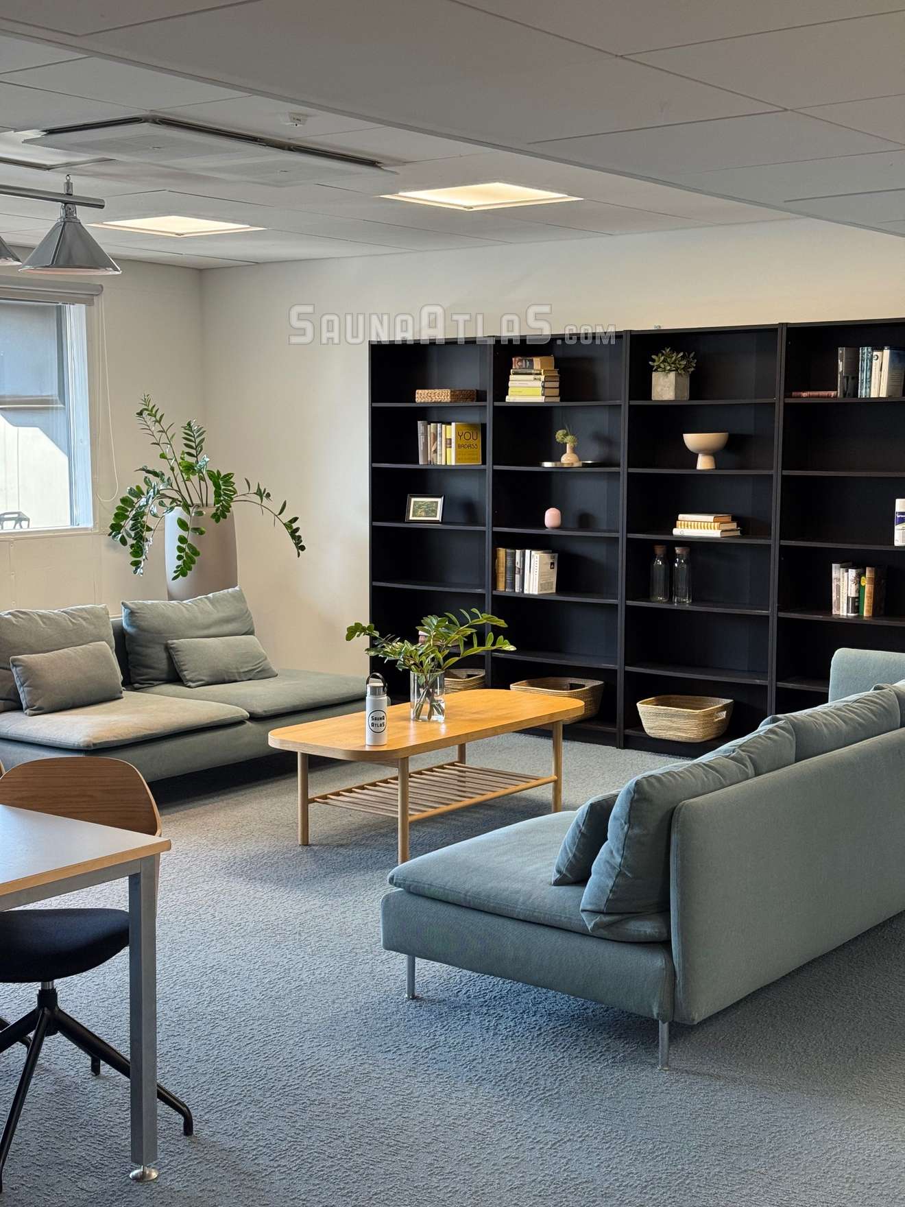 Village Works Bay Lounge