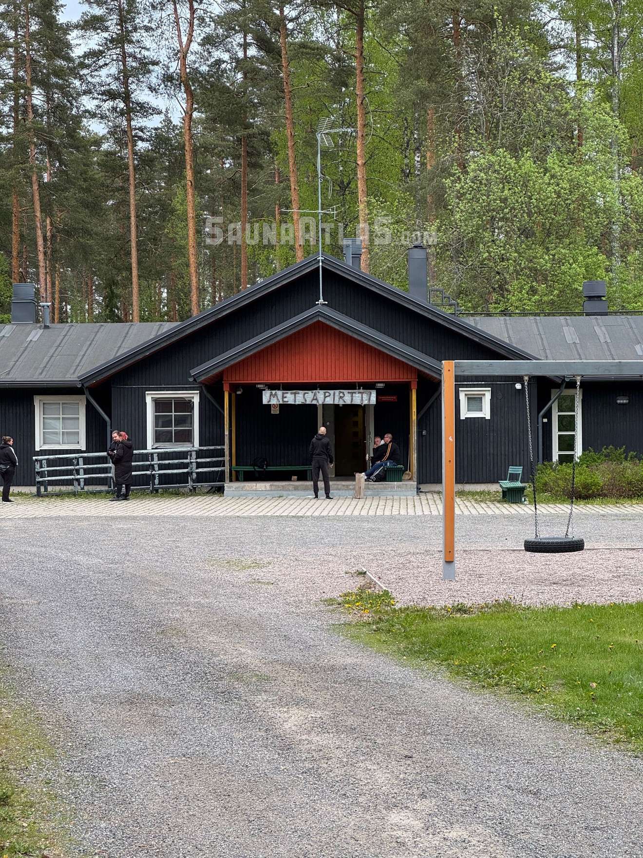 Metsäpirtti