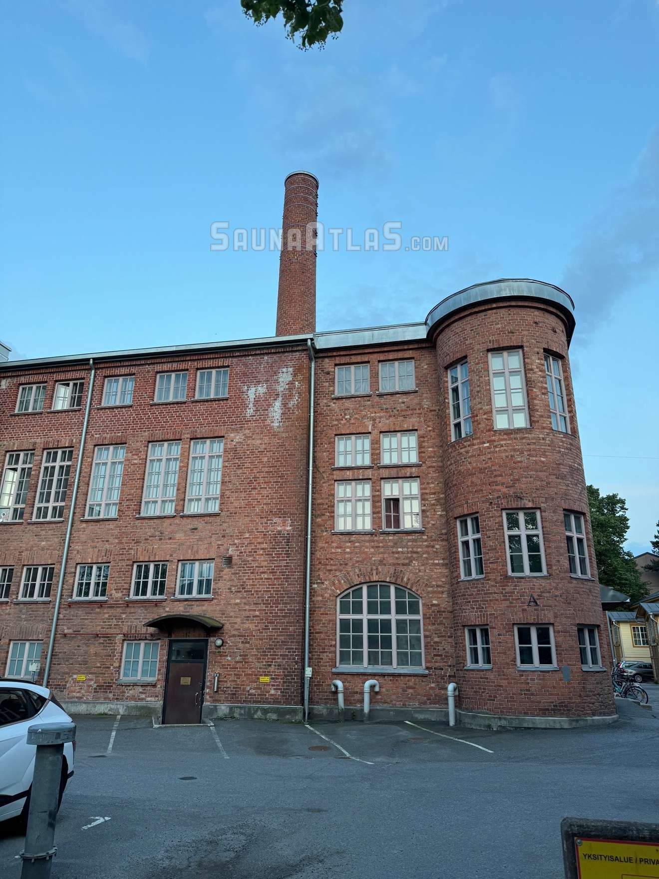 Leipis Sauna Facilities